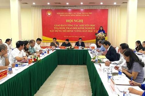 Chia sẻ kinh nghiệm xây dựng mô hình 'Công dân học tập'