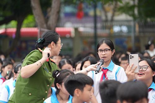 Khởi động Cuộc thi 'Trường học không ma túy'