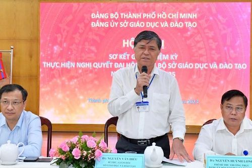 Chủ tịch UBND TPHCM giao Giám đốc Sở GD-ĐT kiểm điểm nhiều tập thể, cá nhân