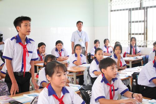 Học bạ điện tử giúp giáo viên giảm việc không tên