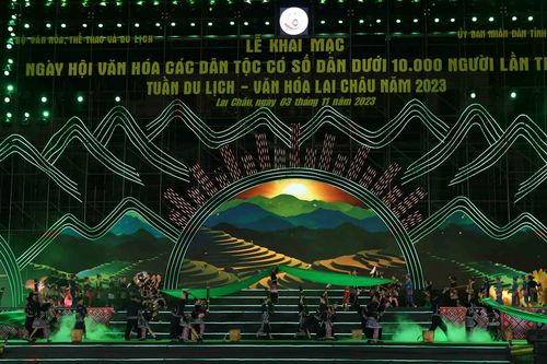 Khai mạc Ngày hội văn hóa các dân tộc có số dân dưới 10 nghìn người