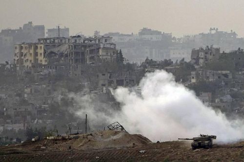 Mạng sống trẻ sơ sinh Gaza như 'ngàn cân treo sợi tóc'