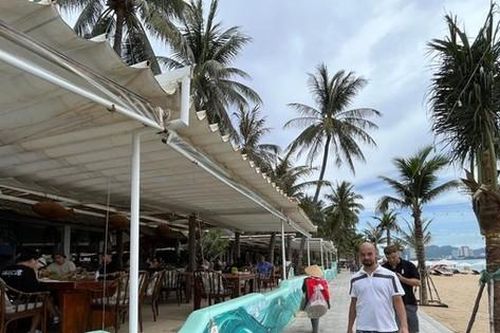 Gia hạn cho thuê đất nhà hàng chắn biển Nha Trang