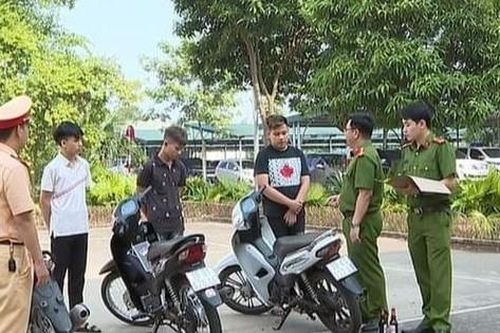 Tạm giam 2 đối tượng tấn công CSGT ở Phú Thọ
