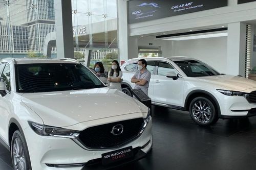 Sức mua hồi phục, giá xe ôtô dịp cuối năm có diễn biến trái chiều