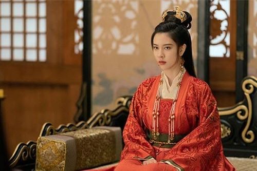 Tống Nghiên Phi, Trương Hạo Duy 'tráo đổi linh hồn' và cùng 'tấu hài' trong Lưỡng Bất Nghi