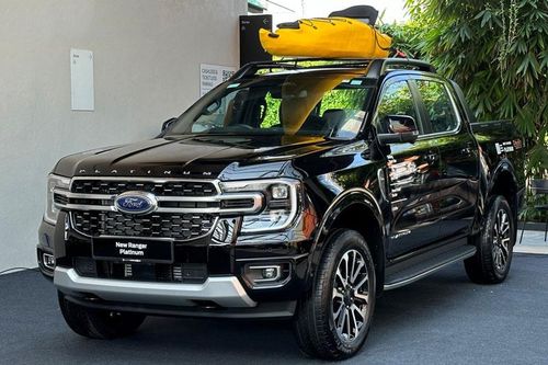 Ford Ranger có thêm phiên bản cực 'chất', giá 920 triệu đồng