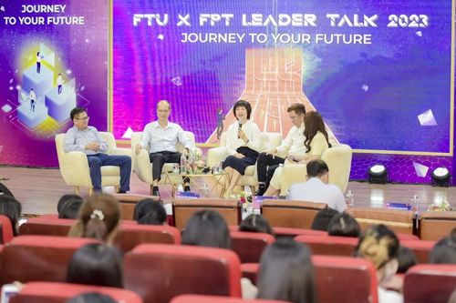 Đại học Ngoại thương xem xét đào tạo khoa học dữ liệu, khoa học máy tính
