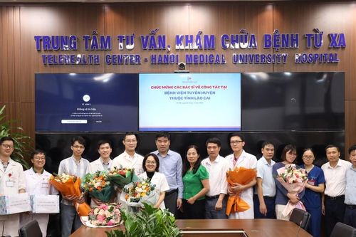 Tiếp nhận 8 bác sỹ nội trú của Bệnh viện Đại học Y Hà Nội đến các bệnh viện tuyến huyện