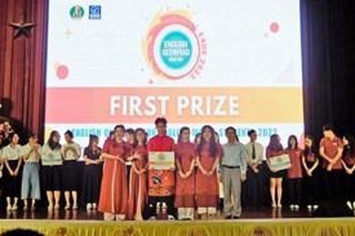 Sinh viên Đại học Huế giành giải Nhất cuộc thi Olympic tiếng Anh 2023