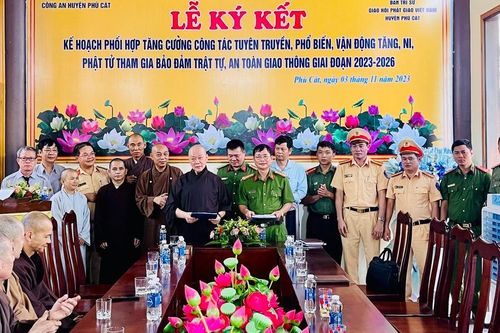 Bình Định: Ban Trị sự GHPGVN H.Phù Cát ký kết phối hợp tuyên truyền về trật tự, an toàn giao thông