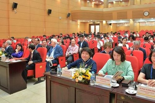Chủ nhiệm Ủy ban Xã hội Nguyễn Thúy Anh dự Hội nghị Y học Pháp - Việt