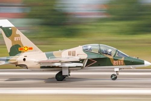 YAK-130: 'Giảng đường trên mây' của Không quân nhân dân Việt Nam