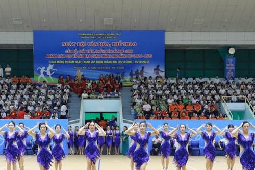 Hơn 4.800 VĐV tham gia Ngày hội văn hóa, thể thao ngành Giáo dục Hoàng Mai