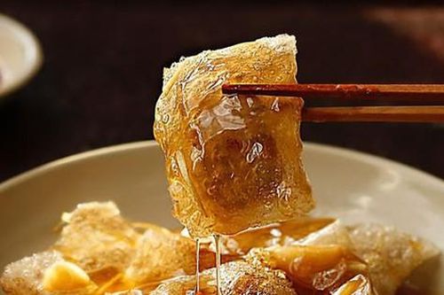 Dùng bánh đa nem biến tấu thành 2 món ăn cực lạ miệng và ngon vô cùng