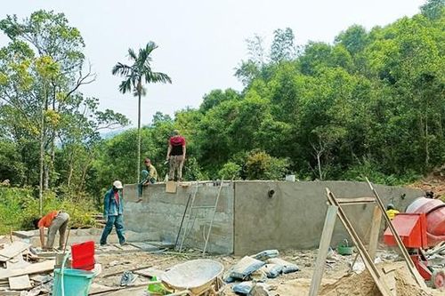 Thi công nhiều công trình vùng đồng bào DTTS và miền núi