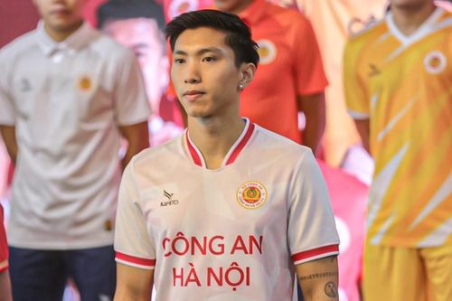 Văn Hậu bỏ lỡ một loạt trận đấu của ĐT Việt Nam, HLV Troussier đối mặt 'bài toán khó'