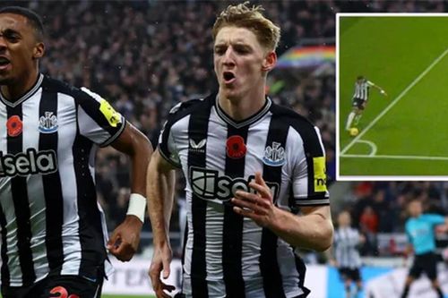 VAR gây tranh cãi, Arsenal nhận thất bại đầu tiên ở mùa giải này