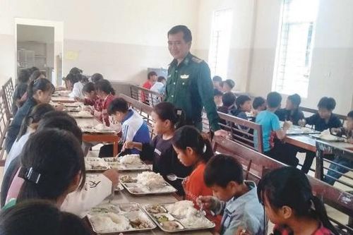 Đồng hành cùng ký túc xá biên cương