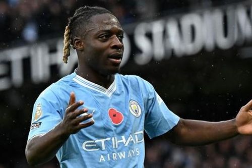 Man City đại thắng tại Etihad nhờ sự bùng nổ của Doku