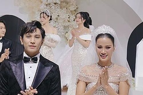 Á hậu Hương Ly được trao nhẫn cưới trên sân khấu