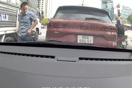 Nóng trên đường: Những lỗi sơ đẳng của lái xe khiến va chạm xảy ra