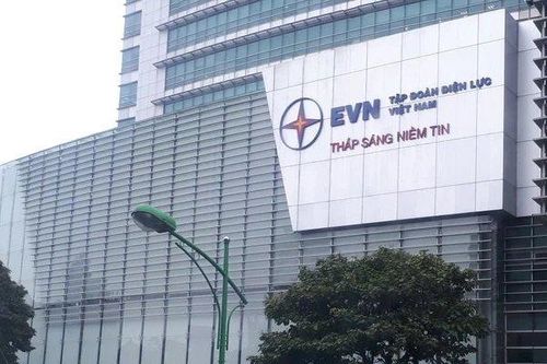 Bắt 5 người thuộc Cục Điều tiết điện lực Bộ Công Thương và EVN