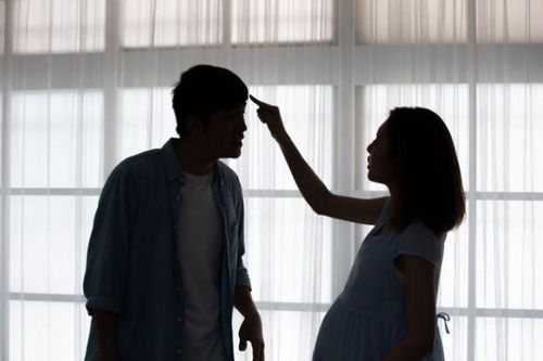 Chồng đòi đi xét nghiệm ADN vì vợ mang thai 7 tháng đã sinh, kết quả trả về khiến anh sững sờ