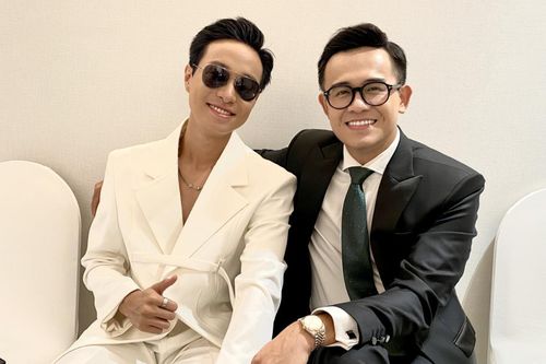 Đi diễn sau đăng quang Quán quân Vietnam Idol, Hà An Huy bất ngờ hội ngộ 'người quen'