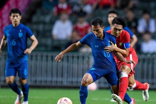 Đội tuyển Thái Lan gọi lại hàng loạt hảo thủ cho vòng loại World Cup; Fernandes ghi bàn ở phút bù giờ giúp Man Utd thắng Fulham