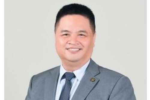 Phó Tổng Giám đốc HOSE thôi nhiệm để đi du học có thời hạn