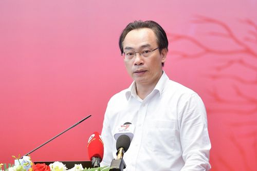 Thứ trưởng Bộ GD-ĐT: Cần đầu tư đủ tầm cho giáo dục đại học
