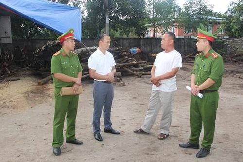 Cầu nối giúp những người từng lầm lỡ