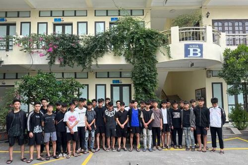 Vụ 2 thiếu niên tử vong dưới mương nước: Điều tra mở rộng, triệu tập các học sinh liên quan