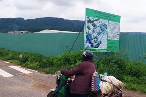 Lâm Đồng hối thúc dự án nhà ở xã hội khởi công xong 'bất động'