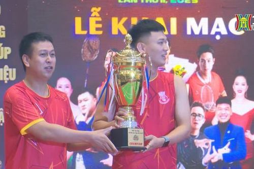 Khởi tranh giải cầu lông Kamito mở rộng 2023