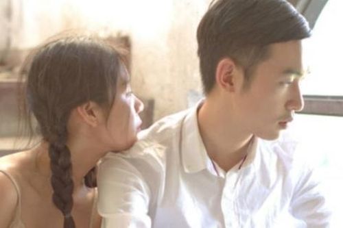 Nghe bạn gái nói điều này, tôi ngay lập tức cất nhẫn cầu hôn