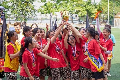 Có gì tại Ngày hội thể thao 'quậy' nhất năm của teen THPT Chu Văn An (Hà Nội)?