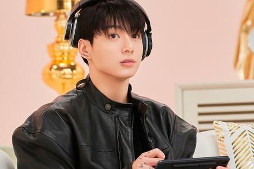 GOLDEN - Album đặc sắc đủ chất 'vàng' nhưng vẫn thiếu một chút 'Jung Kook'