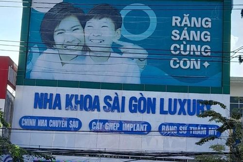 Bình Phước: Nha khoa Sài Gòn Luxury TP Đồng Xoài 'bỏ rơi' bệnh nhân?