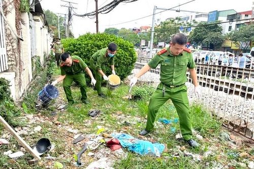 Xóa 'bãi đáp' của con nghiện tại khu vực cổng Bệnh viện Bạch Mai