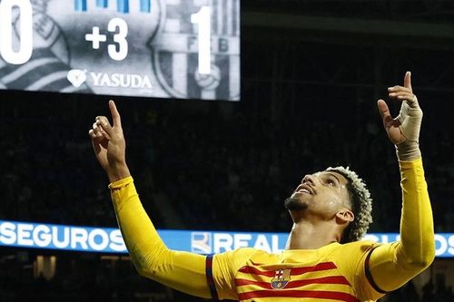 Thắng nhọc Real Sociedad, Barcelona chui ra khỏi hang tối