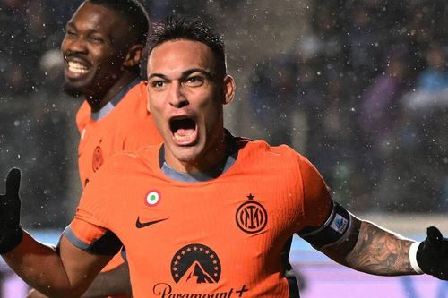 Inter = Milan + 6: Nhuộm xanh thành Milan
