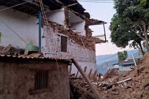Điện chia buồn vụ động đất mạnh tại Nepal