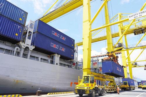 Cảng Tiên Sa có thêm 3 cầu cảng được phép tiếp nhận tàu container