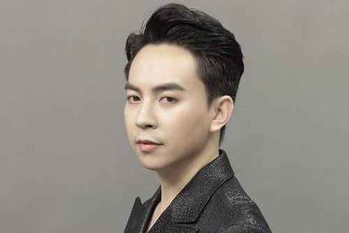 'Hiện tượng triệu view' Viết Thu không sợ bị so sánh khi làm mới 'bản nhạc kinh điển' nhà nhà đều biết này