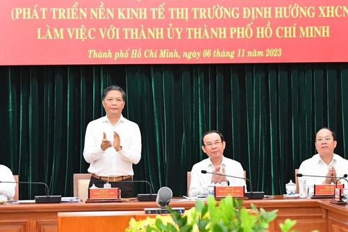 TPHCM phát triển kinh tế theo hướng công nghiệp hóa, hiện đại hóa
