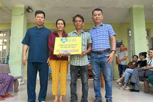 Nghệ thuật gây quỹ xây nhà cho người nghèo