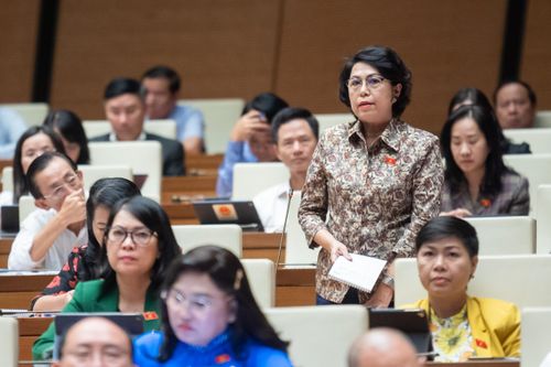 Nên quy định 'cứng' chi cho phong trào Đoàn, Đội trong trường học