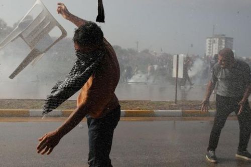 Đám đông ủng hộ Palestine xông vào căn cứ không quân Mỹ ở Thổ Nhĩ Kỳ